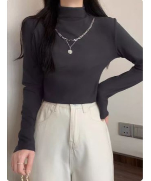 ROOPTOKYO（ループトウキョウ）の「ハイネックカットソー（Tシャツ/カットソー・レディース・イエロー/レッド/ブラウン/ベージュ/ブラック/ホワイト/アイボリー/グレー系その他/アッシュブラウン/ライトブラウン・FREE）」の3枚目の写真