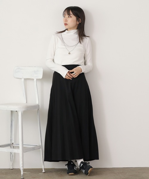 ROOPTOKYO（ループトウキョウ）の「ハイネックカットソー（Tシャツ/カットソー・レディース・イエロー/レッド/ブラウン/ベージュ/ブラック/ホワイト/アイボリー/グレー系その他/アッシュブラウン/ライトブラウン・FREE）」の18枚目の写真