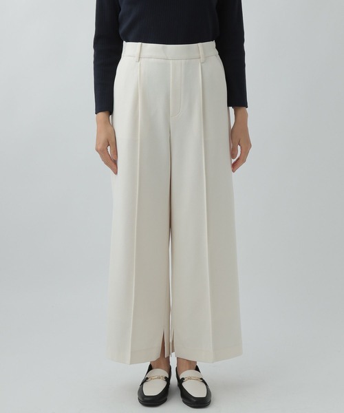 Elura（エルーラ）の「サマ見えリラクシーワイドパンツ（その他パンツ・レディース・ホワイト/ネイビー/ブラック/グレイッシュベージュ・SMALL/MEDIUM/LARGE）」の13枚目の写真