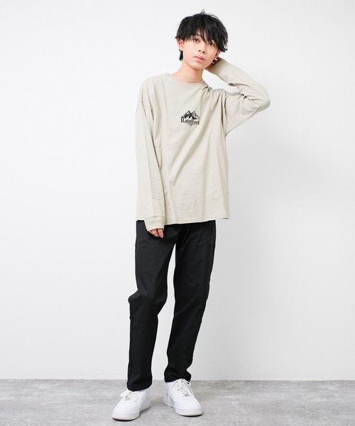 RAT EFFECT(ラットエフェクト)の「ART MOUNTAIN ロングTシャツ(Tシャツ/カットソー・キッズ・グレイッシュベージュ/ブラック/オフホワイト/ダークグリーン・130/140/150/160/170)」の9枚目の写真