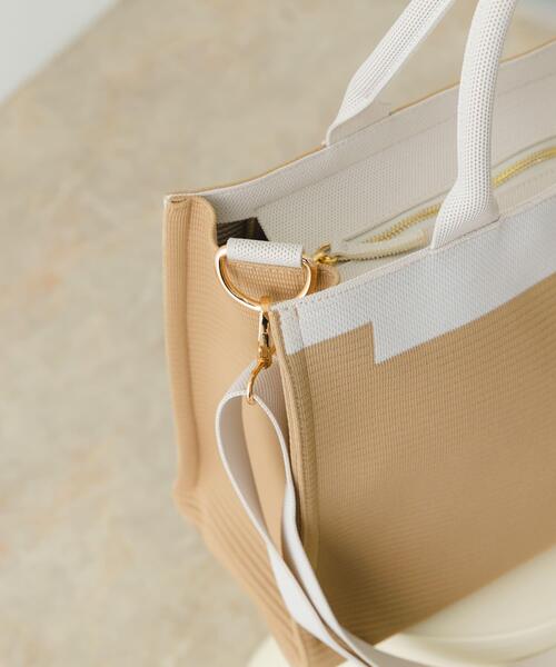 RODE SKO（ロデスコ）の「バイカラーニットトートバッグ（トートバッグ・レディース・ブラック/ベージュ・ONE）」の18枚目の写真