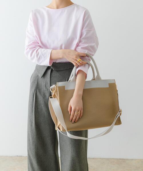 RODE SKO（ロデスコ）の「バイカラーニットトートバッグ（トートバッグ・レディース・ブラック/ベージュ・ONE）」の13枚目の写真