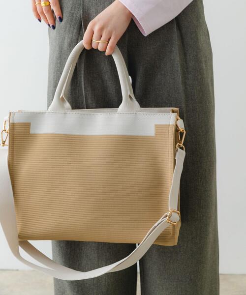 RODE SKO（ロデスコ）の「バイカラーニットトートバッグ（トートバッグ・レディース・ブラック/ベージュ・ONE）」の11枚目の写真