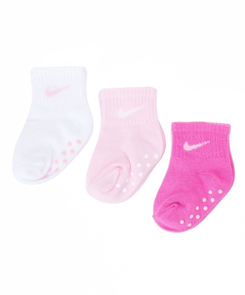NIKE（ナイキ）の「NIKE NHN CORE SWOOSH GRIPPER/ロゴ/ソックス/3足セット/ナイキ/ベビー/6-12M（ソックス/靴下・キッズ・ピンク/グレー・6-12MONTH）」の3枚目の写真