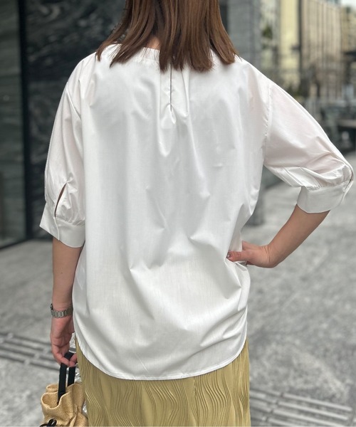 Chez toi（シェトワ）の「袖ボリュームブラウス（シャツ/ブラウス・レディース・サックスブルー/ブラック/アイボリー/オフホワイト・FREE）」の8枚目の写真