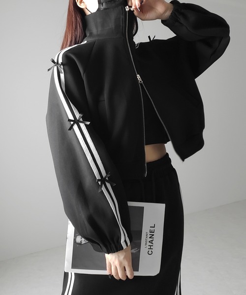 me+em select（ミームセレクト）の「【 セットアップ 】サイドラインミニリボンスウェットブルゾン ＆ スウェットロングスカート SET（セットアップ・レディース・ブラック/グレー・FREE）」の13枚目の写真