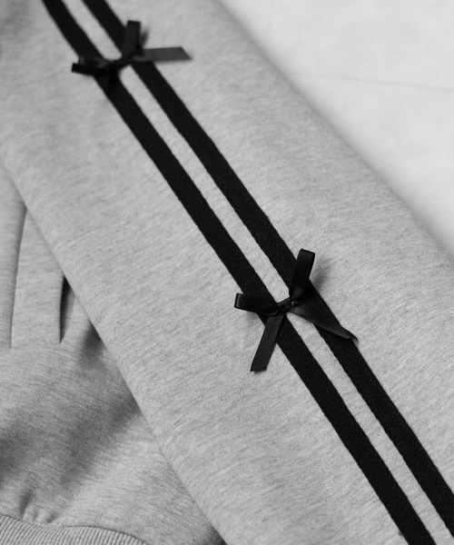 me+em select（ミームセレクト）の「【 セットアップ 】サイドラインミニリボンスウェットブルゾン ＆ スウェットロングスカート SET（セットアップ・レディース・ブラック/グレー・FREE）」の21枚目の写真