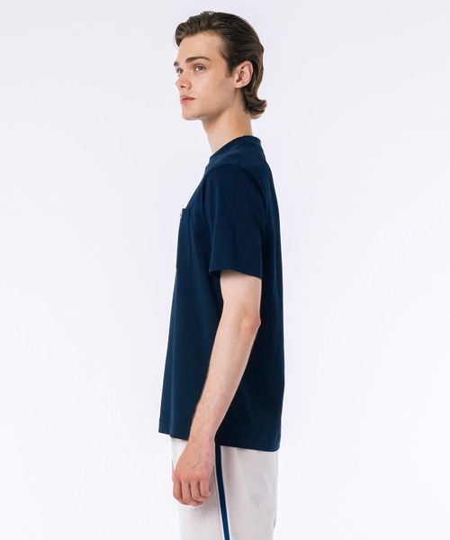 LACOSTE（ラコステ）の「アウトラインクロックポケット半袖Tシャツ（Tシャツ/カットソー・メンズ・ネイビー/ブラック/グリーン/ホワイト/オフホワイト/ライトブルー/ブラウン/ペールイエロー/サックスブルー/ダークブラウン・5/4/3/2/6/7）」の14枚目の写真