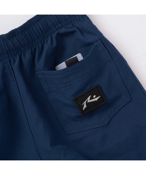 RUSTY（ラスティ）の「RUSTY/ラスティ 子供用 ショートパンツ 水陸両用 ブランド ロゴ刺繍 スポーティーサーフトランクス 水着（水着・キッズ・ネイビー/グリーン/レッド/ロイヤルブルー/ブラック・130cm/140cm/160cm/150cm）」の15枚目の写真