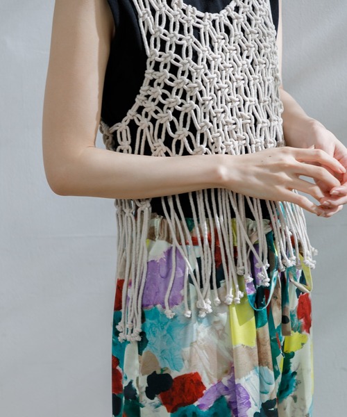 AMERICAN RAG CIE(アメリカンラグシー)の「ハンドメイドマクラメビスチェ(キャミソール・レディース・ナチュラル/ブラック・FREE)」の21枚目の写真