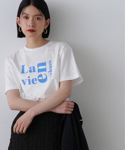 N.（N. Natural Beauty Basic）（エヌエヌナチュラルビューティーベーシック）の「◆【La vie en couleurs】ロゴプリントTシャツ（Tシャツ/カットソー・レディース・オフホワイト/ベージュ/ホワイト系その他/ピンク・MEDIUM）」の2枚目の写真
