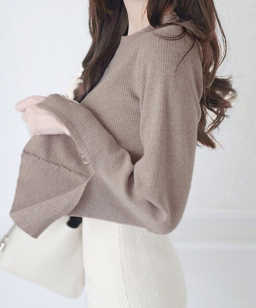 mily bilet(ミウィビレット)の「【mily bilet】オンシーンでも着れる大人こなれ感。袖スリットフレアスリーブリブニット(ニット/セーター・レディース・モカ/ピンク/ブラック/アイボリー・LARGE/MEDIUM/SMALL/X-LARGE)」の12枚目の写真