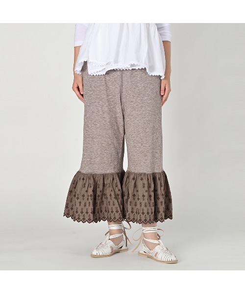 45R(フォーティファイブアール)の「ハケ目カットワークのラッパーパンツ(その他パンツ・レディース・ホワイト/ブラウン・MEDIUM/LARGE)」の4枚目の写真