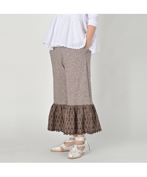 45R(フォーティファイブアール)の「ハケ目カットワークのラッパーパンツ(その他パンツ・レディース・ホワイト/ブラウン・MEDIUM/LARGE)」の5枚目の写真