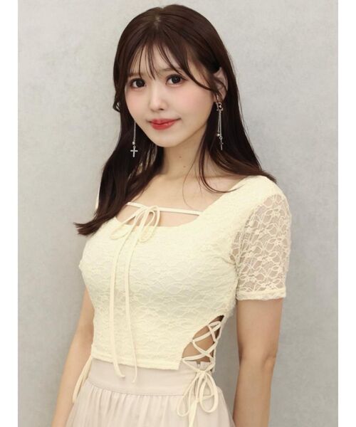 EATME(イートミー)の「サイドレースアップクロップドTOP(Tシャツ/カットソー・レディース・イエロー/ブルー/オフホワイト/ブラック・FREE)」の4枚目の写真