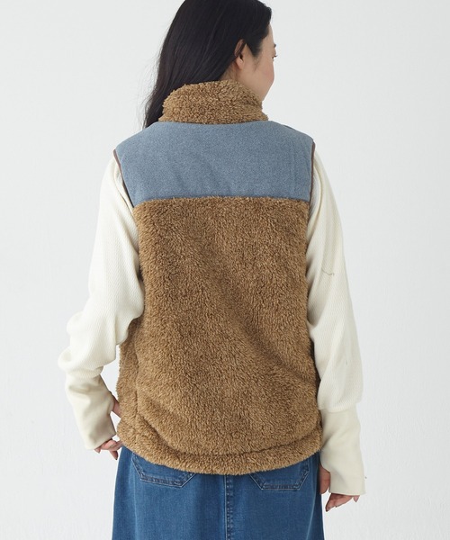 KRIFF MAYER Lady's Collection(クリフメイヤーレディースコレクション)の「シャギーボアベスト(ベスト・レディース・カーキ/カラフル/グレー/ナチュラル/ダークブルー/ベージュ/チャコール・LARGE/MEDIUM)」の12枚目の写真