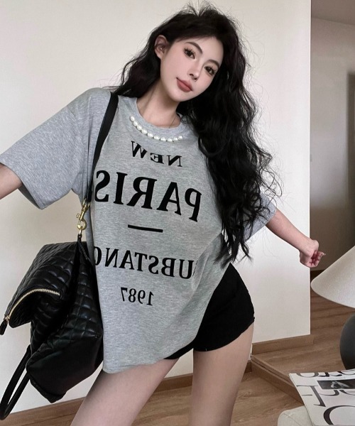 Jayro（ジャイロ）の「パール付きロゴプリントオーバーサイズTシャツ（Tシャツ/カットソー・レディース・ホワイト/ブラック/グレー・FREE）」の10枚目の写真