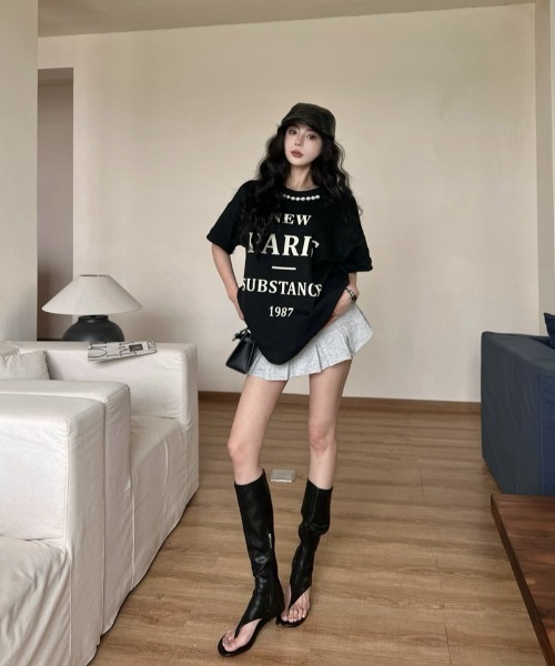 Jayro（ジャイロ）の「パール付きロゴプリントオーバーサイズTシャツ（Tシャツ/カットソー・レディース・ホワイト/ブラック/グレー・FREE）」の19枚目の写真