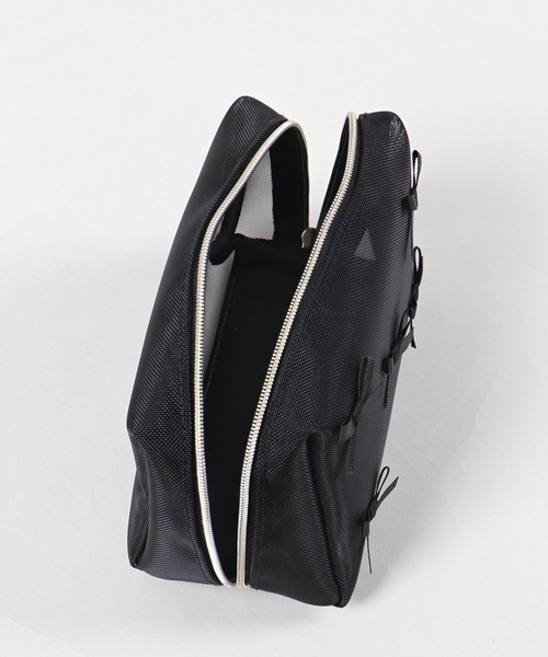 SPINNS（スピンズ）の「5リボンメッシュポーチ（ポーチ・レディース・ブラック・ONESIZE）」の7枚目の写真