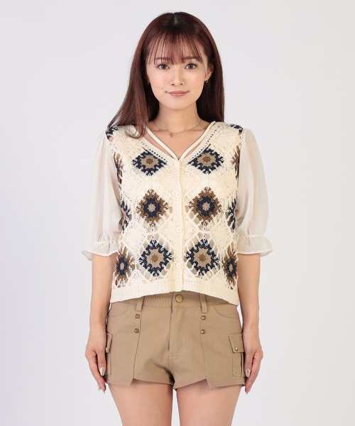 CECIL McBEE(セシルマクビー)の「カーゴショートパンツ(カーゴパンツ・レディース・ブラック/ベージュ・MEDIUM)」の6枚目の写真