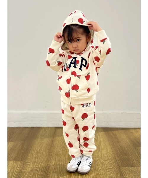 GAP(ギャップ)の「babyGap リラックス GAPロゴ ジップアップパーカー(パーカー・キッズ・ピンク/アイボリー・70cm/110cm/105cm/100cm/80cm/90cm/95cm)」の8枚目の写真