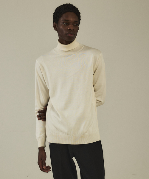 DESIGNWORKS（デザインワークス）の「【カシミヤタッチ】 タートルネック　ニット（ニット/セーター・メンズ・ブルー/アイボリー/ブラック/グリーン/ホワイト/ボルドー・46/48/50/52）」の2枚目の写真