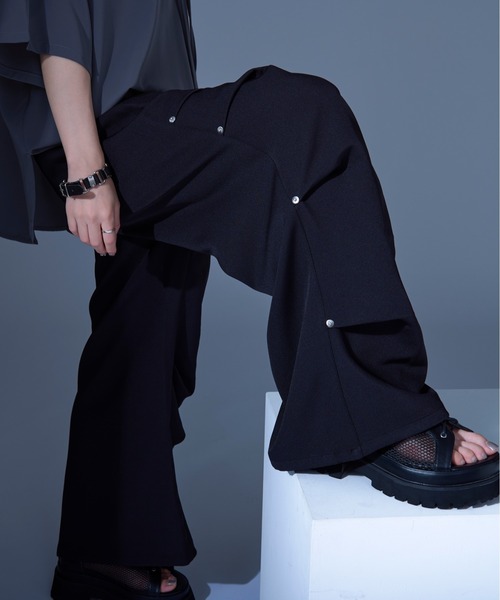 Ellno Loset(エルノロゼット)の「スタッズタックパンツ(その他パンツ・メンズ・ブラック/アッシュグレー・X-SMALL/SMALL/LARGE/MEDIUM)」の9枚目の写真