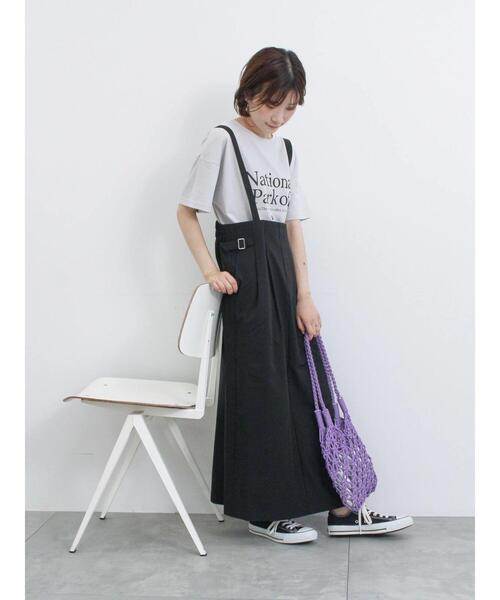 Samansa Mos2 blue（サマンサモスモスブルー）の「サス付ハイウエストスカート（スカート・レディース・カーキ/ブラック/グレー・F）」の2枚目の写真