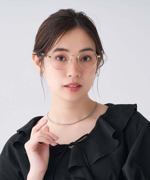 Zoff(ゾフ)の「ボストン型 メガネ|中顔面短縮みえメガネ ラバーテンプル ズレ落ち防止 伊達メガネ 度付きメガネ(レンズ交換券付き) ユニセックス|Zoff|FASHION(メガネ・レディース・ピンク/ゴールド/ブラウン/ブラック/ピンク系その他/ゴールド系その他・FREE)」の6枚目の写真