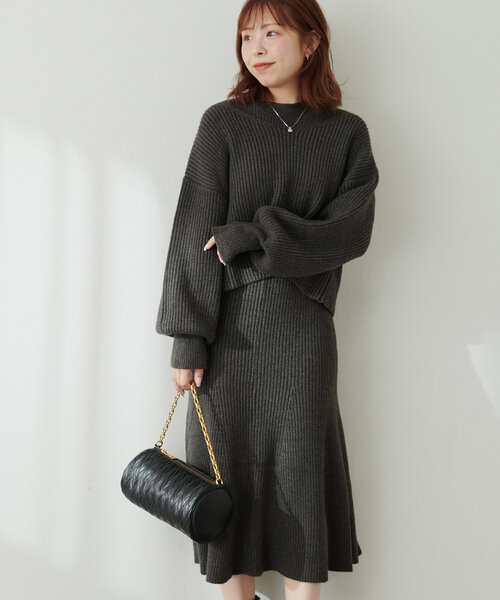 natural couture（ナチュラルクチュール）の「SET UPガーリーニットワンピース（ワンピース・レディース・チャコールグレー/ライトベージュ/モカ/ボルドー・SMALL/MEDIUM）」の8枚目の写真