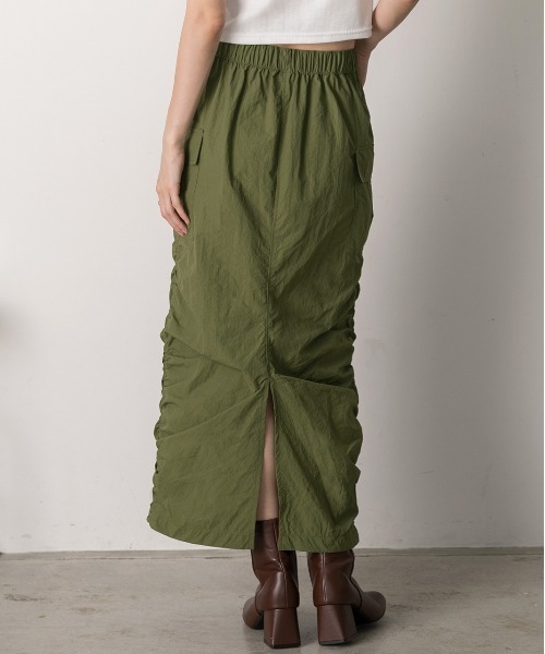 ad thie(アドティエ)の「Iライン・ナイロン ギャザーデザインスカート(スカート・レディース・チョコ/カーキ/ベージュ/ブラック・FREE)」の13枚目の写真