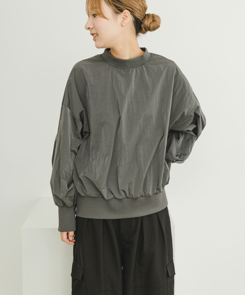 ITEMS URBANRESEARCH(アイテムズ アーバンリサーチ)の「ナイロンプルオーバー(シャツ/ブラウス・レディース・ブラック/グレー・FREE)」の12枚目の写真