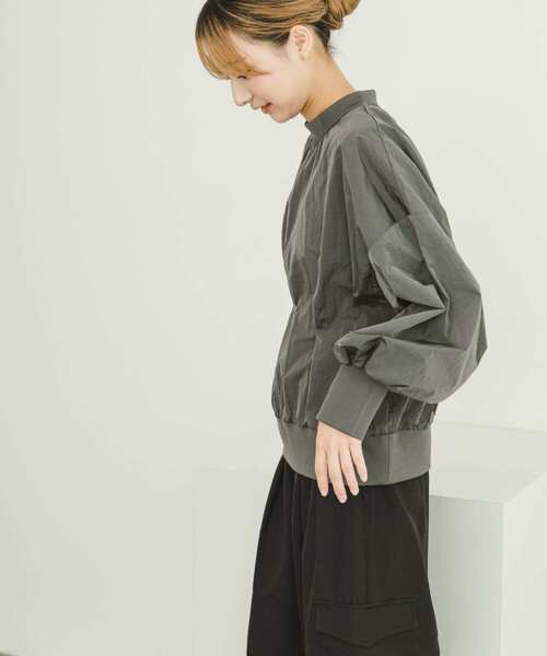 ITEMS URBANRESEARCH(アイテムズ アーバンリサーチ)の「ナイロンプルオーバー(シャツ/ブラウス・レディース・ブラック/グレー・FREE)」の14枚目の写真