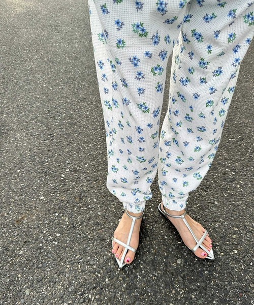 INTERPLAY（インタープレイ）の「【INTERPLAY x AYA】Waffle Flower Jogger Pants（その他パンツ・レディース・グレー系その他/ホワイト系その他・SMALL/MEDIUM）」の7枚目の写真