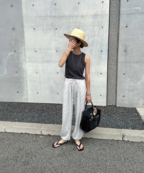 INTERPLAY（インタープレイ）の「【INTERPLAY x AYA】Waffle Flower Jogger Pants（その他パンツ・レディース・グレー系その他/ホワイト系その他・SMALL/MEDIUM）」の15枚目の写真