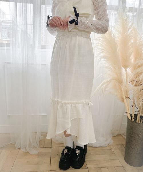 couture BY ROJITA(クチュールバイロジータ)の「サイドリボン付きツイードマーメイドスカート(スカート・レディース・ホワイト/ブラック/グレー・FREE)」の2枚目の写真