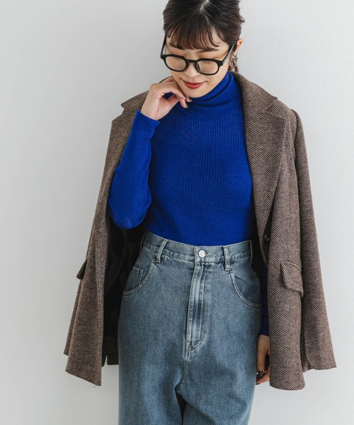 F by ROSSO(エフバイロッソ)の「F by ROSSO ウォッシャブルシアーリブタートルニット(ニット/セーター・レディース・ブルー/チャコールグレー/イエロー/ライトグレー/ピンク・FREE)」の4枚目の写真