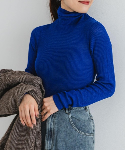 F by ROSSO(エフバイロッソ)の「F by ROSSO ウォッシャブルシアーリブタートルニット(ニット/セーター・レディース・ブルー/チャコールグレー/イエロー/ライトグレー/ピンク・FREE)」の17枚目の写真