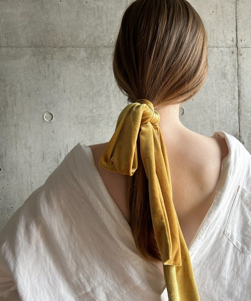 ciite'（シーテ）の「フレンチベロアリボン / シュシュ & リボンセット（シュシュ・レディース・ホワイト/ブラック/ピンク/カーキ/グレー/イエロー/ベージュ/ブルー/グリーン/レッド・FREE）」の8枚目の写真