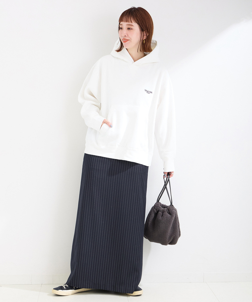 B.C STOCK(ベーセーストック)の「ピンストタイトスカート(スカート・レディース・ライトグレー/ネイビー・SMALL/MEDIUM)」の12枚目の写真