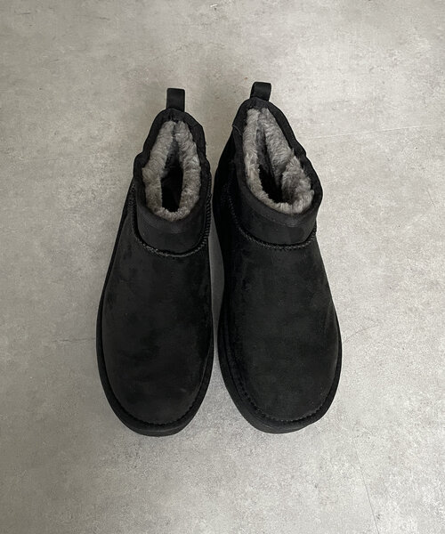 Thevon（ゼボン）の「ショートムートンブーツ（ブーツ・レディース・ブラック/ライトベージュ・M/L）」の7枚目の写真