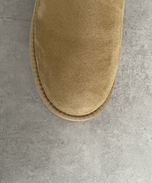 Thevon（ゼボン）の「ショートムートンブーツ（ブーツ・レディース・ブラック/ライトベージュ・M/L）」の20枚目の写真