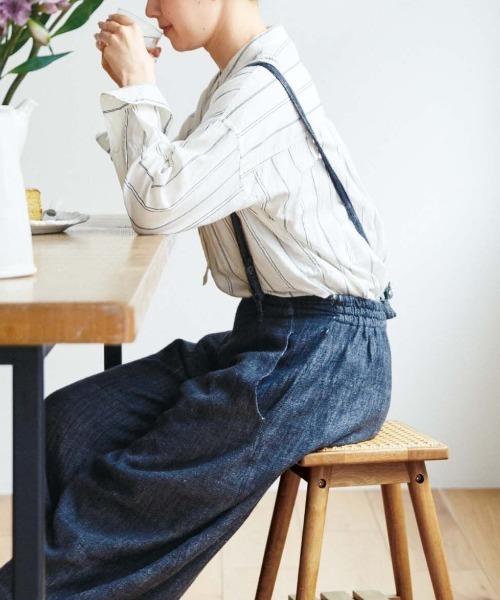 am&be ラタン風透かし編み座面の棚付きスツール(家具)|Kraso(クラソ) am&be ラタン風透かし編み座面の棚付きスツール(家具)|Kraso(クラソ)