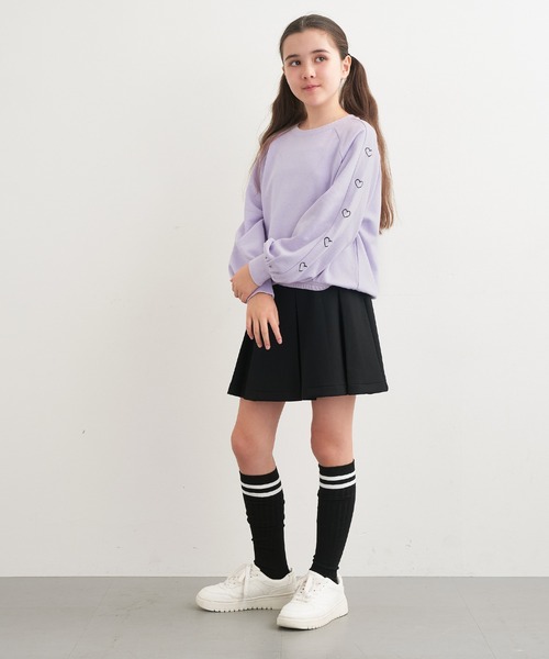 coca(coca)(コカ)の「キッズ 袖ハート刺繍 クロップド丈スウェット(スウェット・キッズ・ピンク/ブラック/ラベンダー・120/150/130/140)」の15枚目の写真