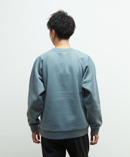 MEN'S MELROSE（メンズメルローズ）の「ハイファンクショナルフリーススプリットラグランスウェット（スウェット・メンズ・チャコールグレー/グレイッシュベージュ/グリーン・4/3）」の6枚目の写真