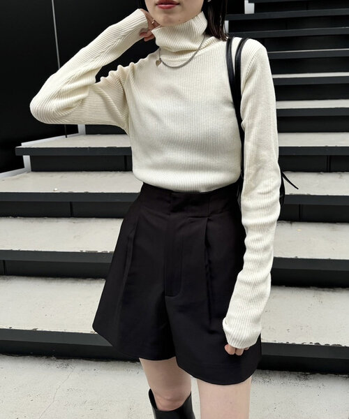 mystic（ミスティック）の「【EC限定カラーORG/６色展開】タートルリブニット（ニット/セーター・レディース・アイボリー/レッド/オレンジ/オフホワイト/ブルー/ブラック・FREE）」の10枚目の写真