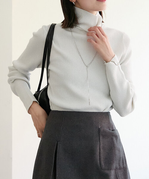 mystic（ミスティック）の「【EC限定カラーORG/６色展開】タートルリブニット（ニット/セーター・レディース・アイボリー/レッド/オレンジ/オフホワイト/ブルー/ブラック・FREE）」の15枚目の写真