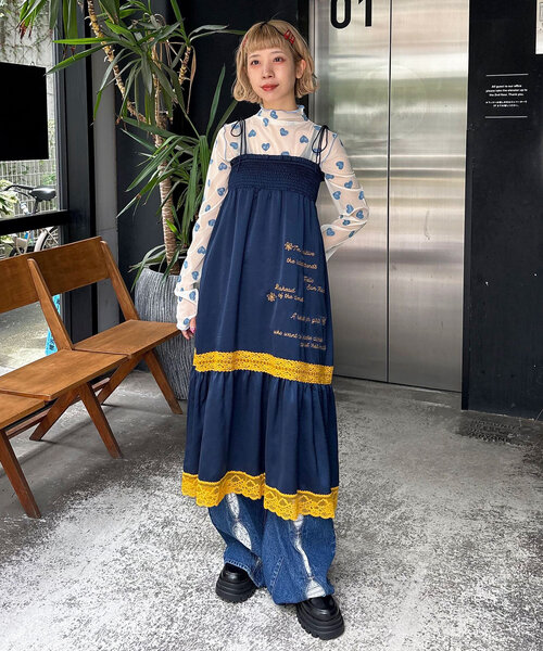 HELLO.SANFRANCISCO(ハローサンフランシスコ)の「【HELLO.SANFRANCISCO/ハローサンフランシスコ】ハートフロッキープリントシアータートルTEE(Tシャツ/カットソー・レディース・ホワイト/オレンジ/ベージュ・ONE SIZE)」の14枚目の写真