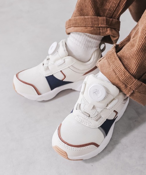 DIAL DRIVE（ダイヤルドライブ）の「【DIAL DRIVE】ダイヤルドライブ DAILY（スニーカー・キッズ・カーキ/ブラック/グレー/ベージュ/ホワイト/ピンク/アイボリー・17cm/18cm/19cm/20cm/21cm/23cm/22cm）」の5枚目の写真