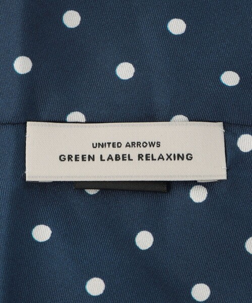 green label relaxing（グリーンレーベルリラクシング）の「GLR シルク ドット スカーフ（ストール/ショール・メンズ・ブラック/ダークブラウン/ネイビー・FREE）」の8枚目の写真